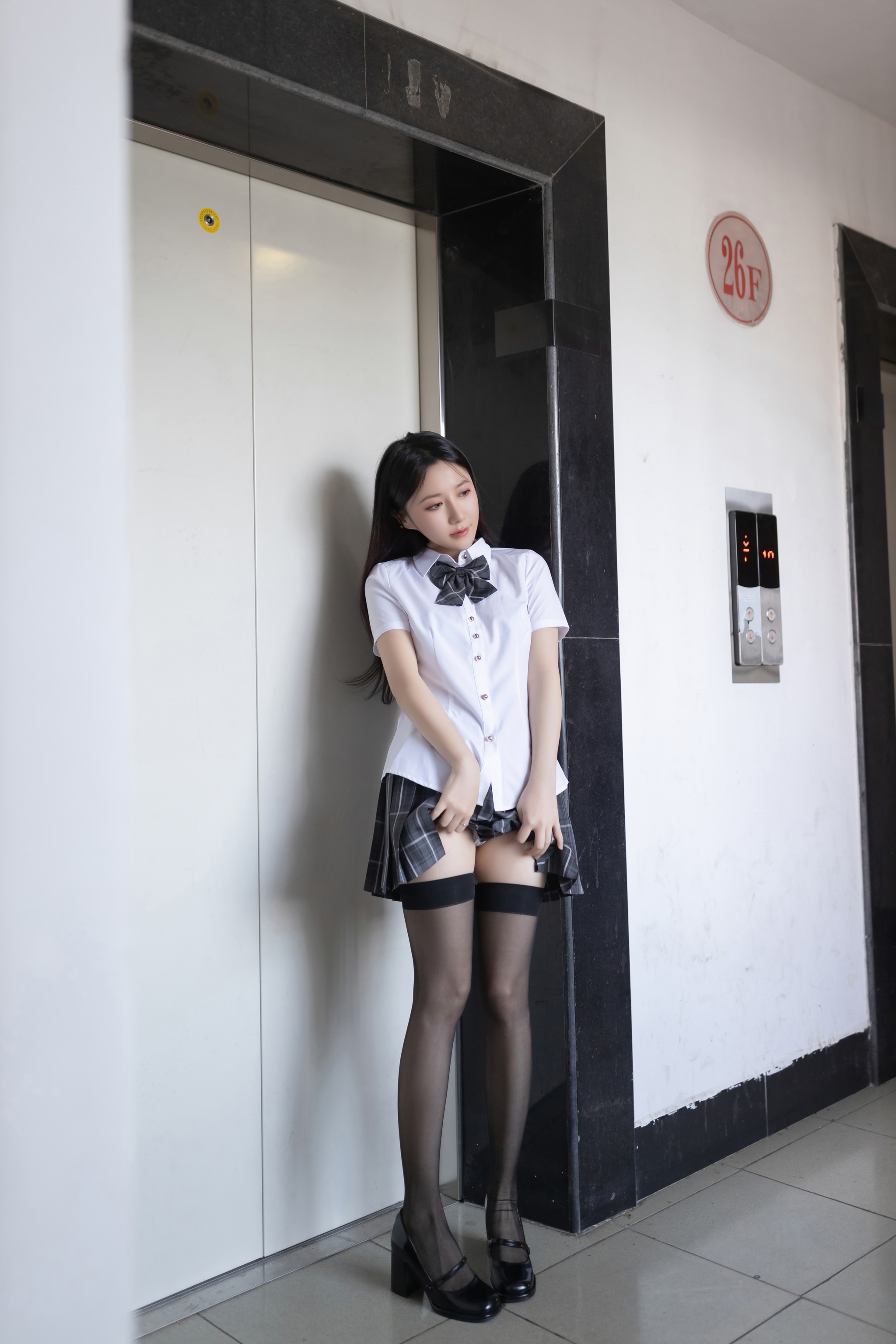 图片[1]-鱼子酱Fish – NO.159 （私拍） 破碎衬衫写真 [88P]-XikXak